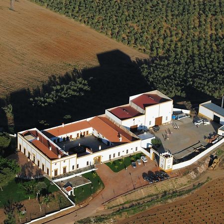 Hotel Bodega El Moral Ribera del Fresno المظهر الخارجي الصورة